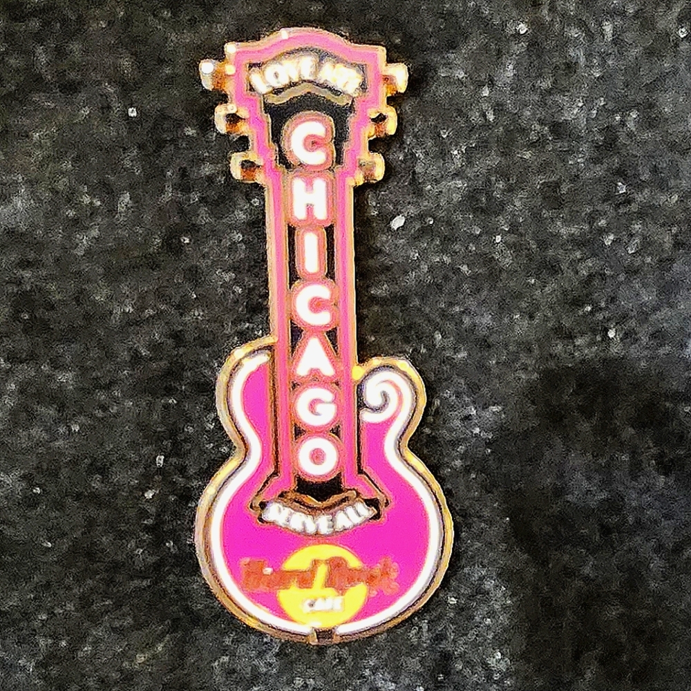 Hard Rock Cafe Chicago Pink Guitar Pin